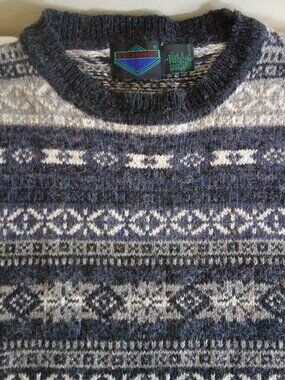 Vntg ETCHINGS Nordic Winter Snowflakes Gray Crew Neck Sweater – Mens Large